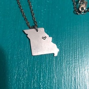 Missouri heart necklace